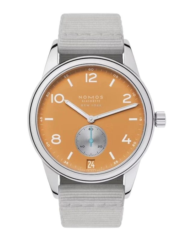 Nomos Glashütte Club Automatic Date 38.5mm Ref:733.S4