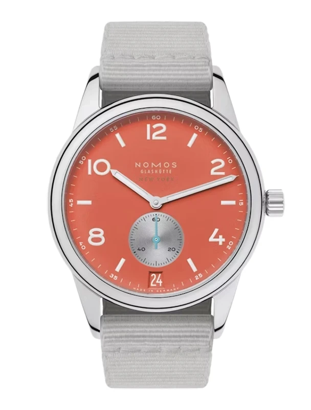 Nomos Glashütte Club Automatic Date 38.5mm Ref:733.S6