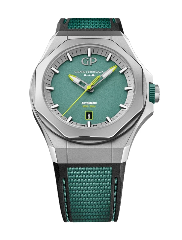 Girard-Perregaux Laureato Absolute 44mm Ref:81070-21-3405-1CX