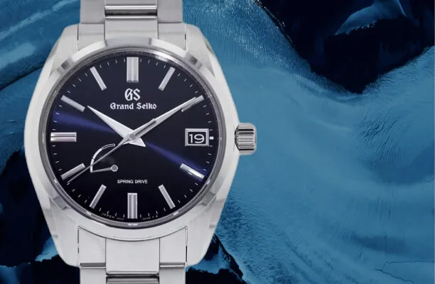 Power reserve indicator watches